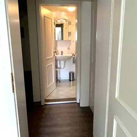 Gaestehaus Seliger בית הארחה 3*