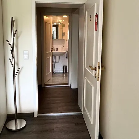 בית הארחה Gaestehaus Seliger 3*